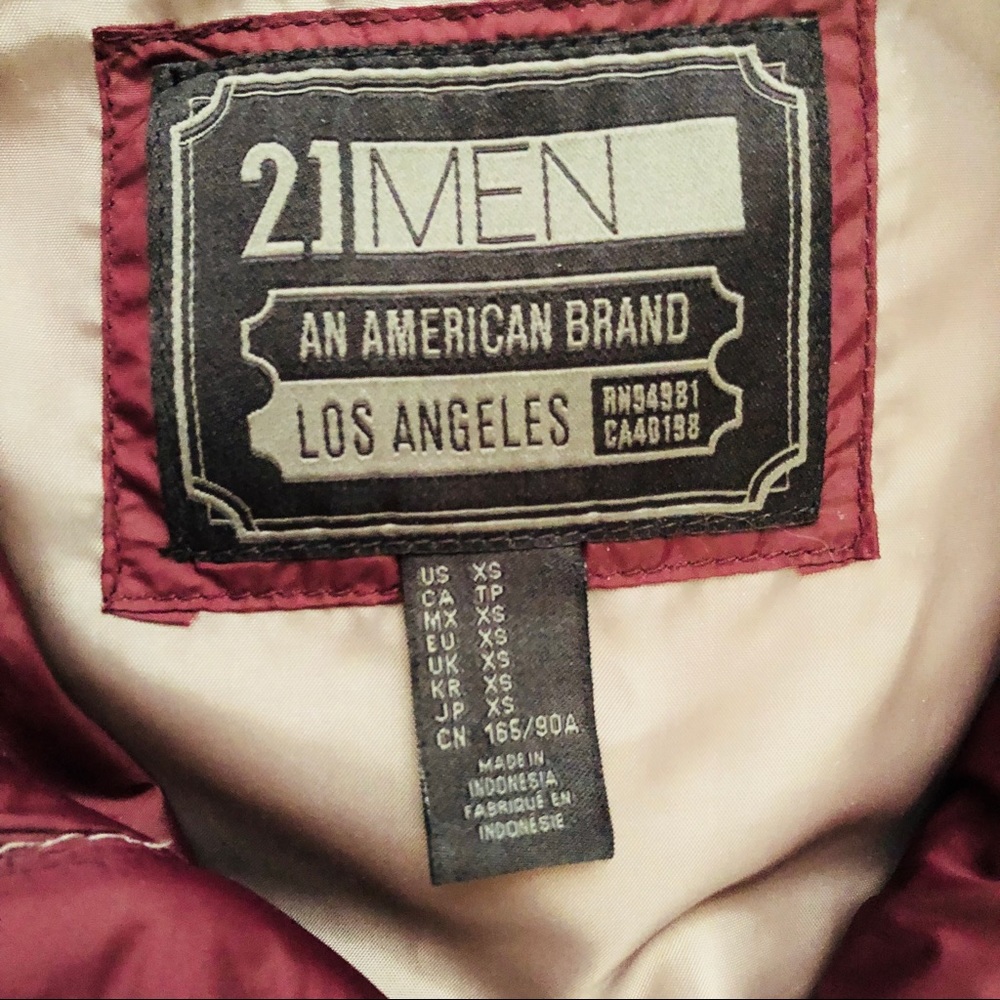 Forever 21 Maroon Puffer Vest - Picture 2 of 3